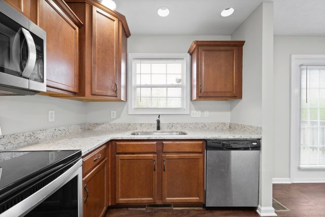 3418 Foxrun Ln, Clarksville, TN 37042