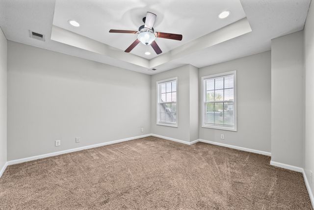 3418 Foxrun Ln, Clarksville, TN 37042