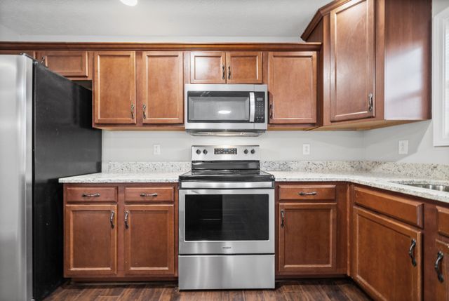 3418 Foxrun Ln, Clarksville, TN 37042