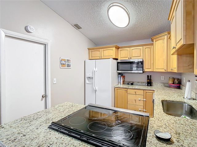 2760 BRAHAM COURT, Palm Harbor, FL 34684