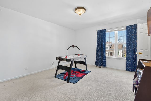 359 W Asbury Drive, Round Lake, IL 60073