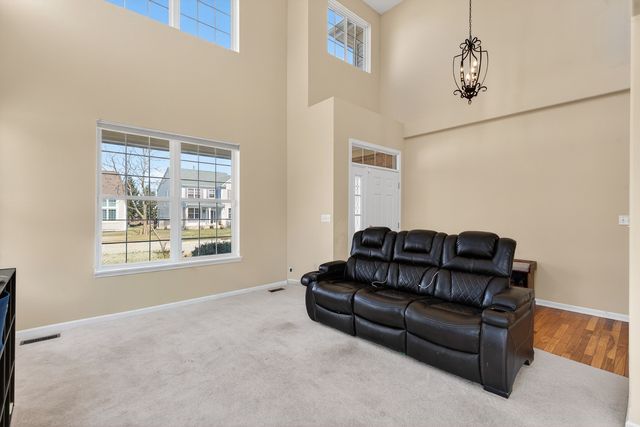 359 W Asbury Drive, Round Lake, IL 60073