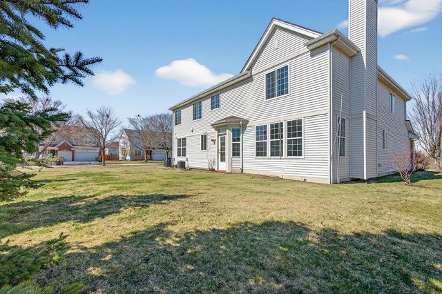 359 W Asbury Drive, Round Lake, IL 60073