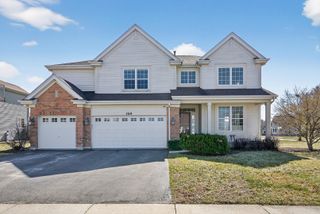 359 W Asbury Drive, Round Lake, IL 60073