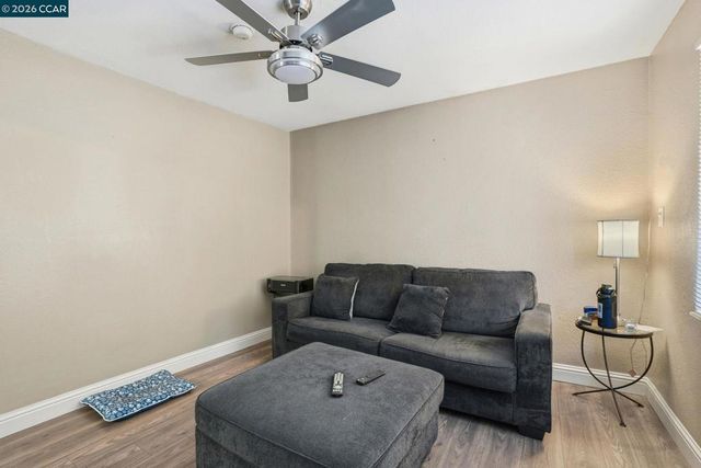 322 E Tregallas Rd, Antioch, CA 94509