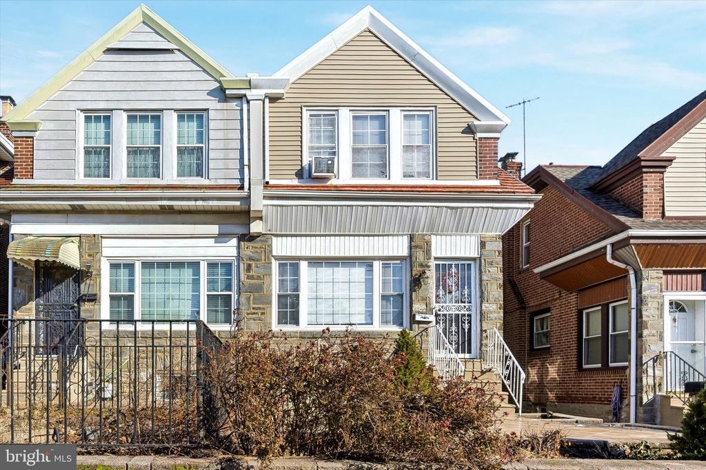 123 HIGH ST, Sharon Hill, PA 19079