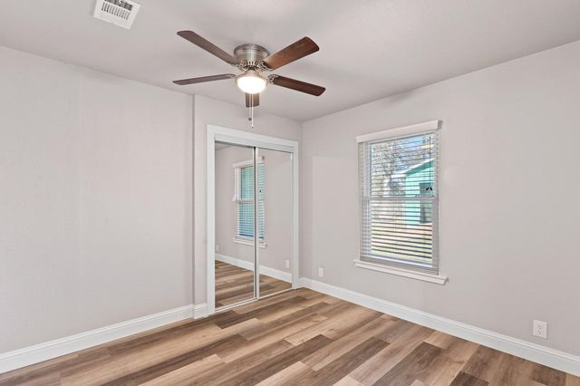 423 E Morton Street, Denison, TX 75021