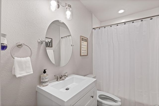 423 E Morton Street, Denison, TX 75021