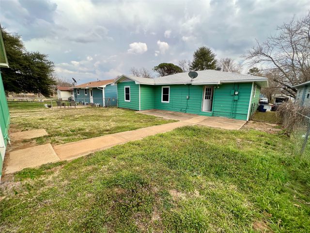 423 E Morton Street, Denison, TX 75021