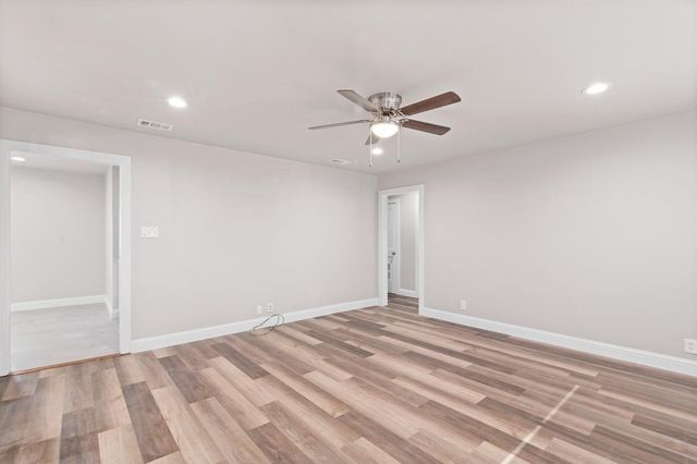 423 E Morton Street, Denison, TX 75021