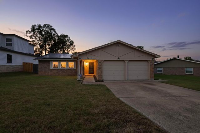 2412 Jewell Drive, Arlington, TX 76016