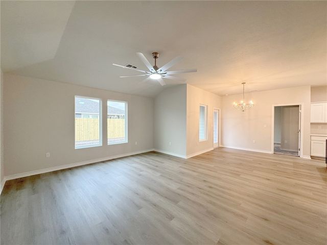 9202 Neesa Dr, Corpus Christi, TX 78410