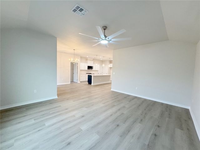 9202 Neesa Dr, Corpus Christi, TX 78410