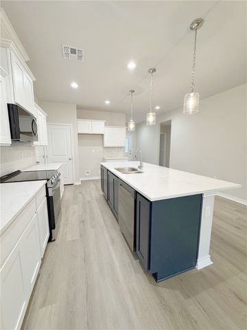 9202 Neesa Dr, Corpus Christi, TX 78410