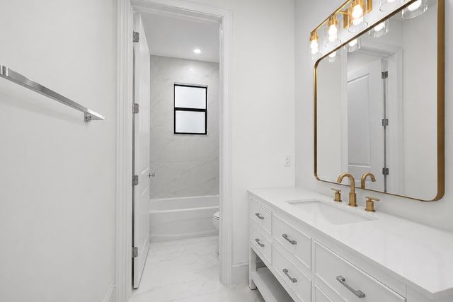 6020 Curie Place, Palm Beach Gardens, FL 33418
