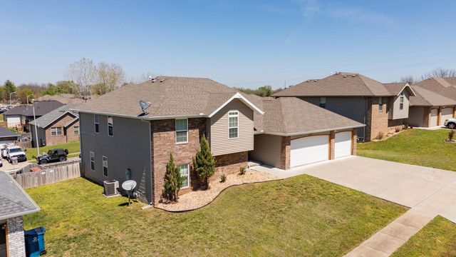 1929 W Springdale Street, Springfield, MO 65803