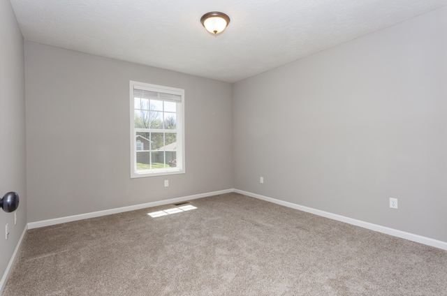 1929 W Springdale Street, Springfield, MO 65803