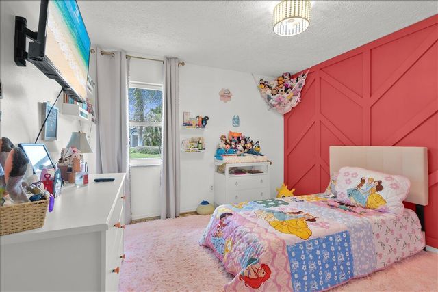 956 SE Browning Avenue, Port St. Lucie, FL 34983