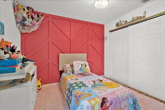 956 SE Browning Avenue, Port St. Lucie, FL 34983