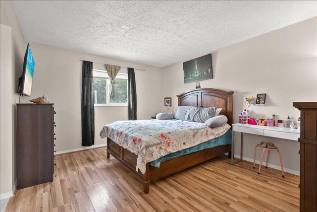 956 SE Browning Avenue, Port St. Lucie, FL 34983