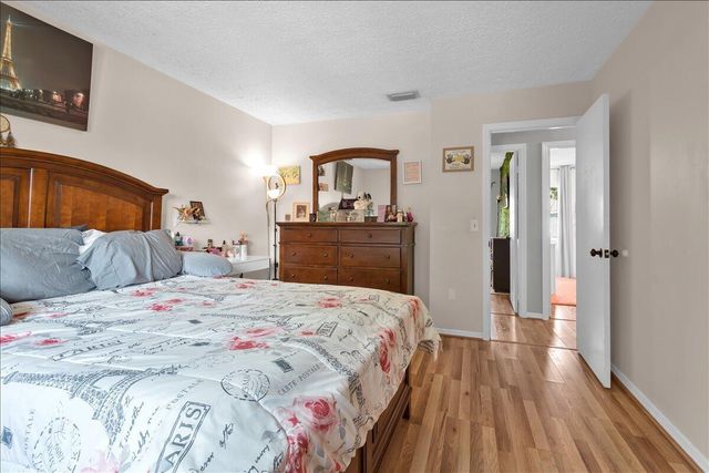 956 SE Browning Avenue, Port St. Lucie, FL 34983