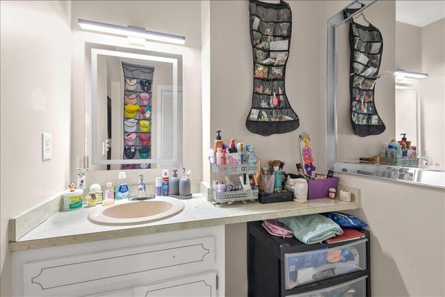956 SE Browning Avenue, Port St. Lucie, FL 34983