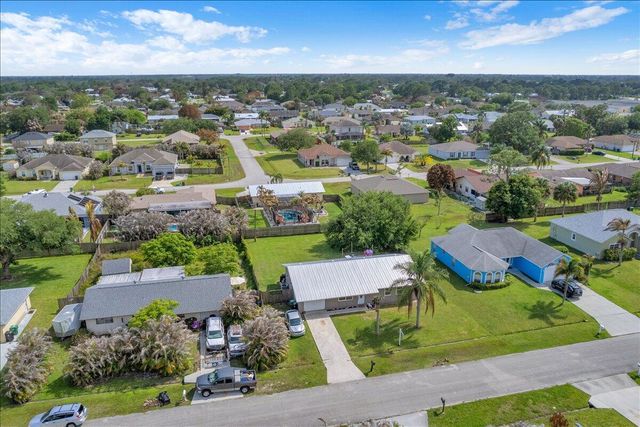 956 SE Browning Avenue, Port St. Lucie, FL 34983