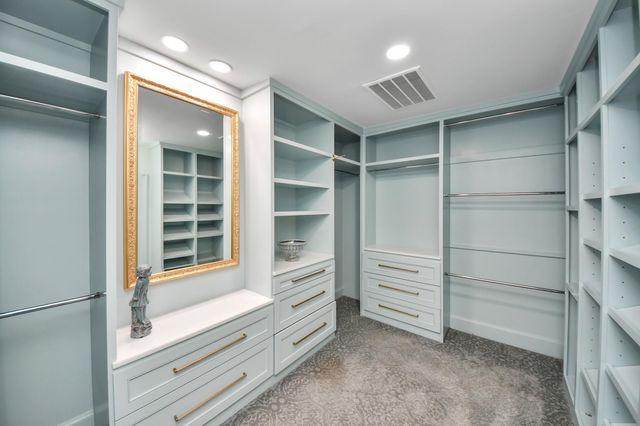 1114 W Cottage Street, Houston, TX 77009