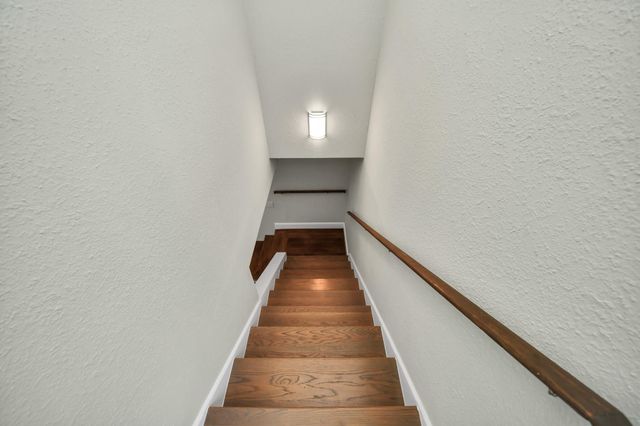 1114 W Cottage Street, Houston, TX 77009