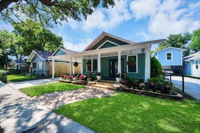 1114 W Cottage Street, Houston, TX 77009
