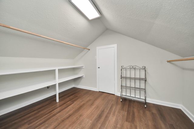 1114 W Cottage Street, Houston, TX 77009