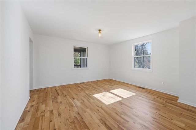 2415 Charleston Oaks Lane, Decatur, GA 30030