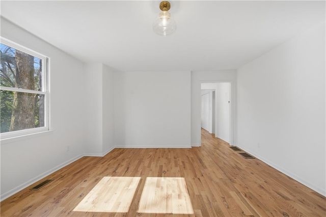 2415 Charleston Oaks Lane, Decatur, GA 30030