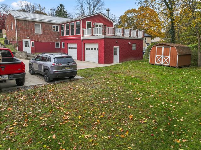 104 Allison Dr, Brighton Twp, PA 15009