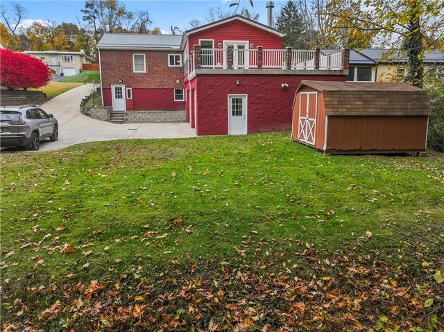 104 Allison Dr, Brighton Twp, PA 15009