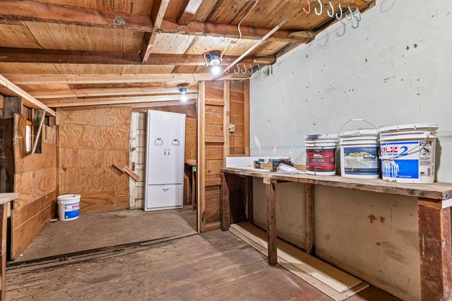 946 NE 12th Street, Grants Pass, OR 97526