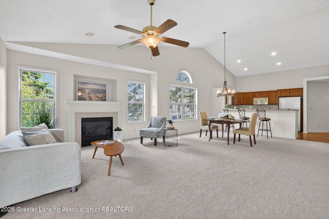 4024 Sierra Heights 60, Holt, MI 48842