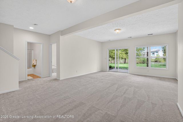 4024 Sierra Heights 60, Holt, MI 48842