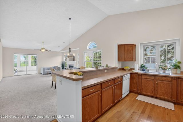 4024 Sierra Heights 60, Holt, MI 48842