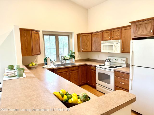 4024 Sierra Heights 60, Holt, MI 48842