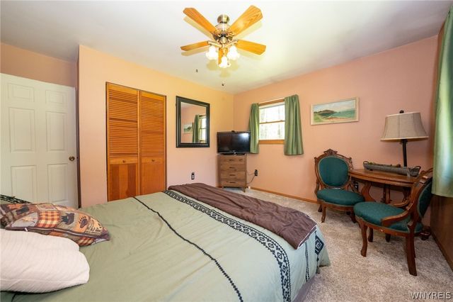 335 Capitol, Holland, NY 14080