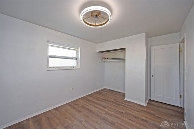 136 Bronwood Street, New Lebanon, OH 45345