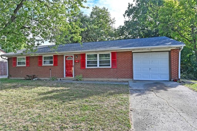 136 Bronwood Street, New Lebanon, OH 45345