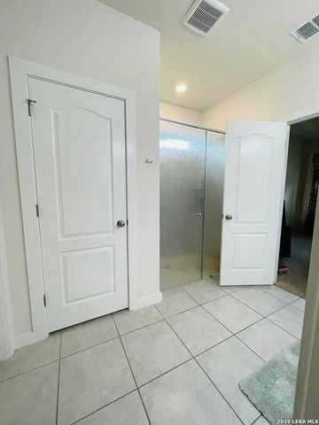 13307 Pecos Parke, San Antonio, TX 78254