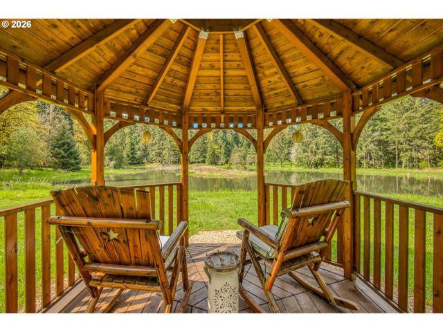 56888 Nw STRASSEL Rd, Forest Grove, OR 97116