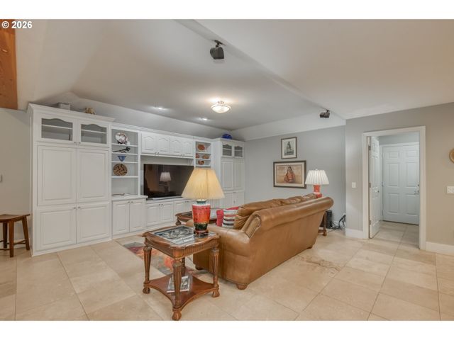 56888 Nw STRASSEL Rd, Forest Grove, OR 97116