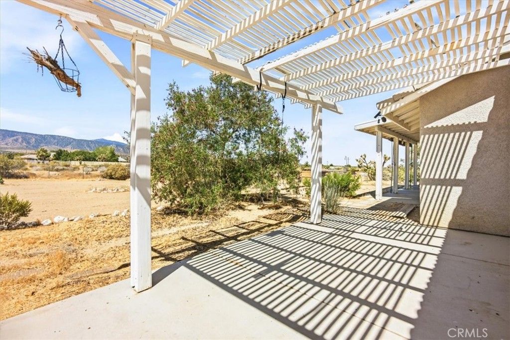 Image 34 of property listing at 1397 Sierra, Pinon Hills, CA 92372