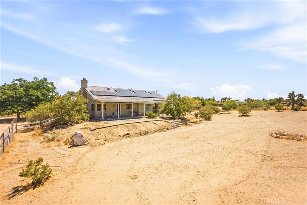 Image 39 of property listing at 1397 Sierra, Pinon Hills, CA 92372