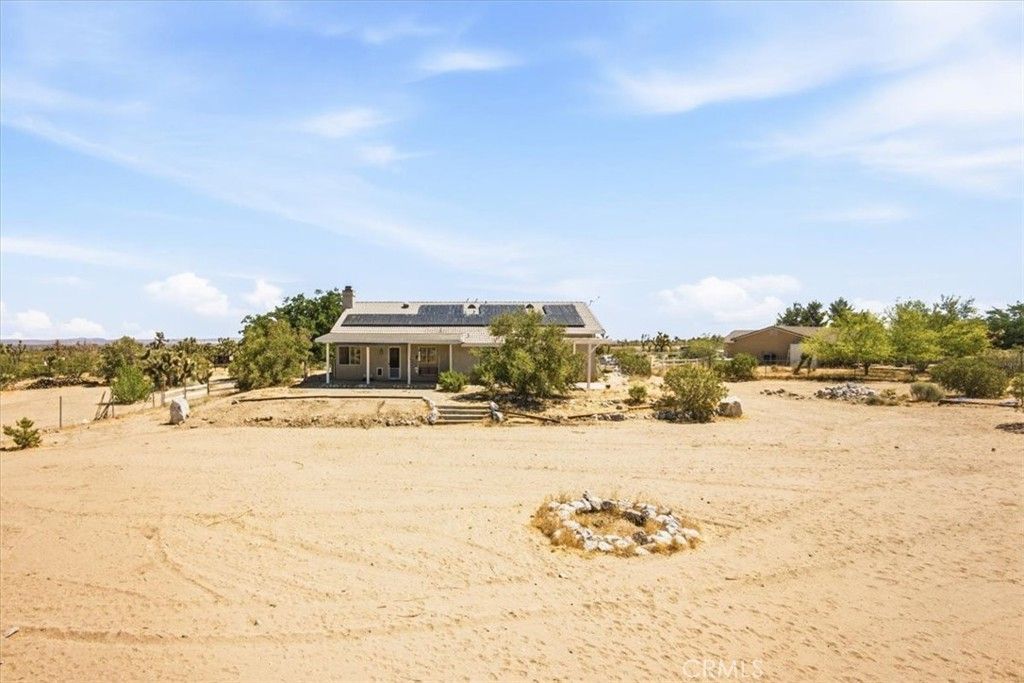 Image 40 of property listing at 1397 Sierra, Pinon Hills, CA 92372