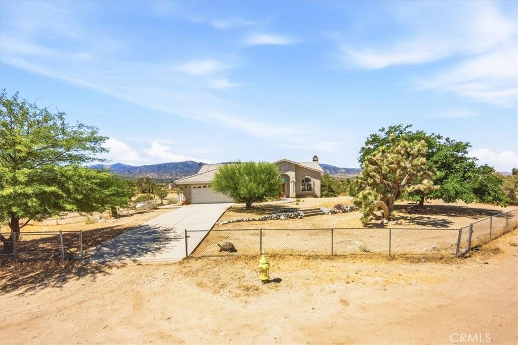 Image 44 of property listing at 1397 Sierra, Pinon Hills, CA 92372